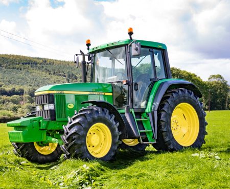 Tractor wire harness